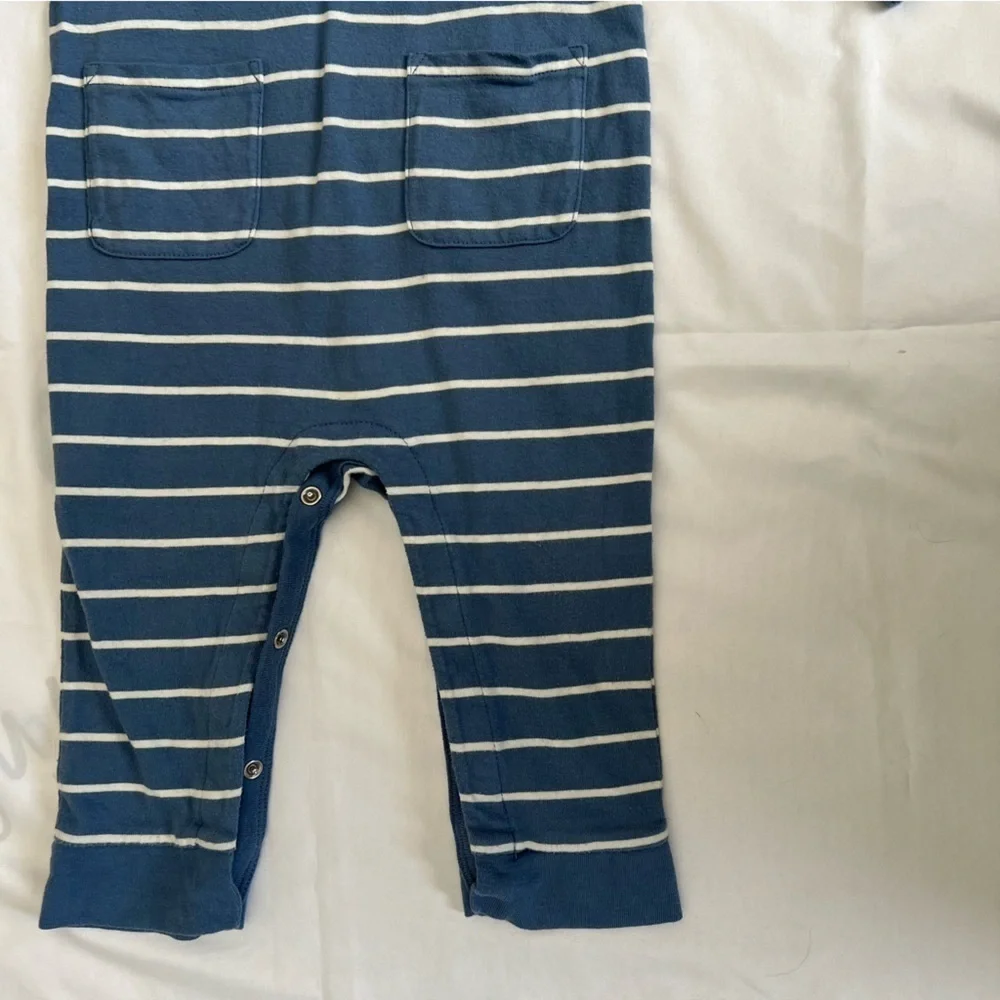 Baby Gap Blue and White Striped Kids Long Sleeve One Piece Size 12-18 Months